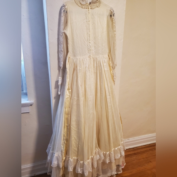 Vintage 1970s Victorian Revival Gunne Sax - Wedding Dress US Size 4-6 - Picture 10 of 10